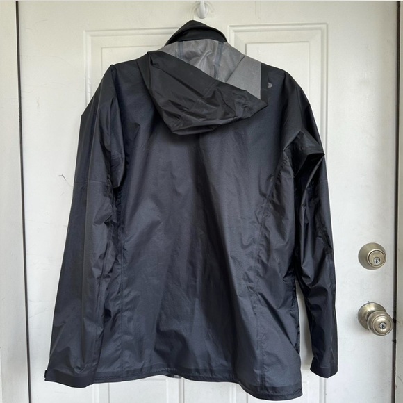 Oakley Radskin Shell Water Repellent Jacket size L - Picture 7 of 8